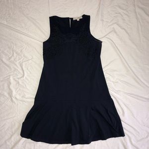 Sleeveless navy blue dress